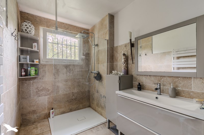 Vente Maison FRONSAC - 6 pièces -220 m² - (33126)