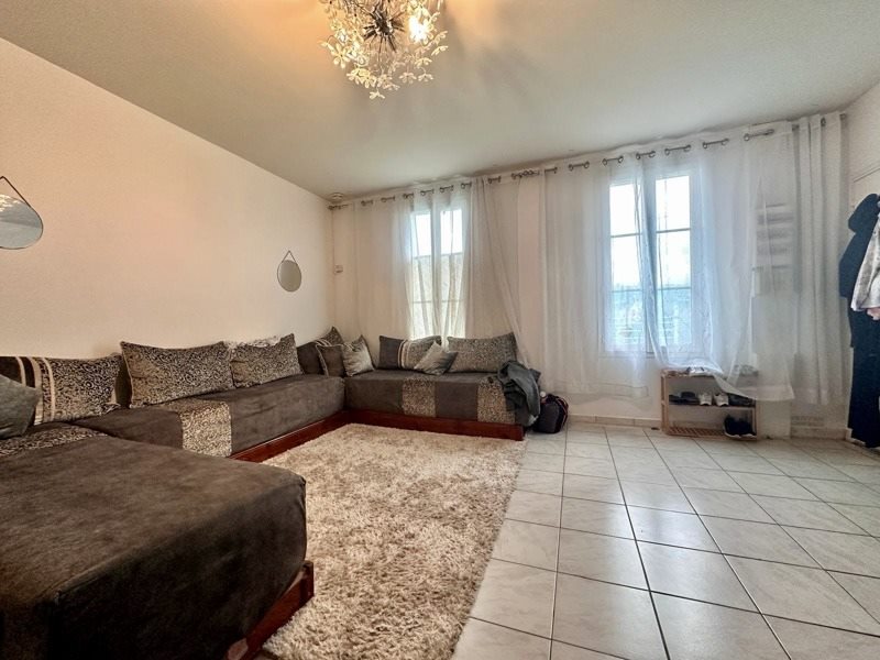 Immeuble 167 m² · à Libourne · 167 m² · 442 260 €