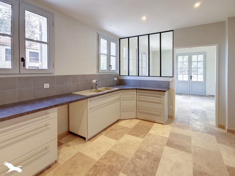 Vente Maison ST SULPICE DE FALEYRENS - 8 pièces -280 m² - (33330)