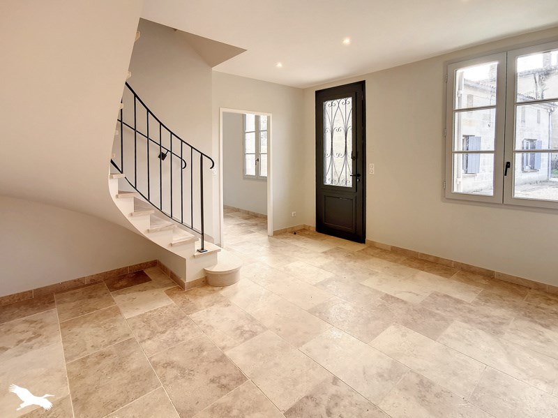 Vente Maison ST SULPICE DE FALEYRENS - 8 pièces -280 m² - (33330)