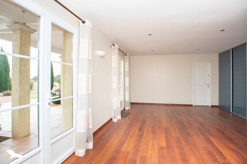 Vente Maison MURET - 9 pièces -272 m² - (31600)