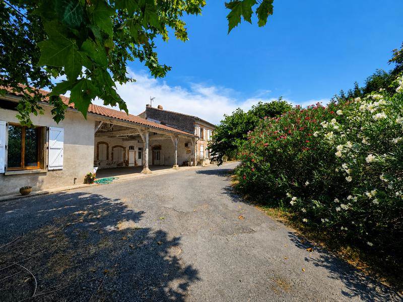 Vente Maison MURET - 10 pièces -280 m² - (31600)