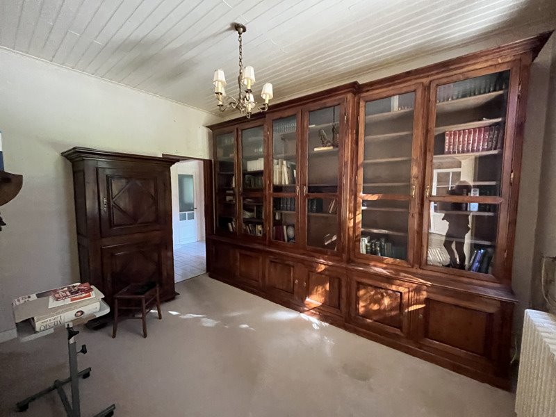 Vente Maison MEDILLAC - 6 pièces -140 m² - (16210)