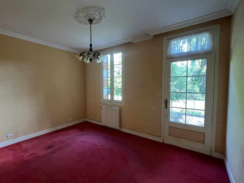 Vente Maison MEDILLAC - 6 pièces -140 m² - (16210)