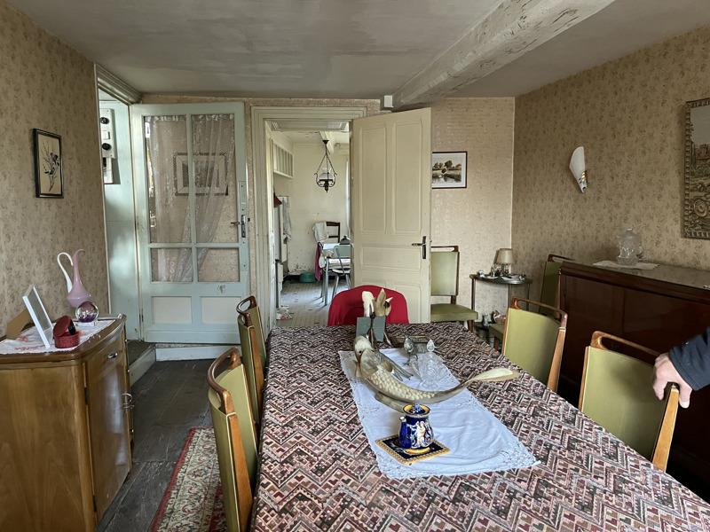 Vente Maison MONTBOYER - 8 pièces -230 m² - (16620)