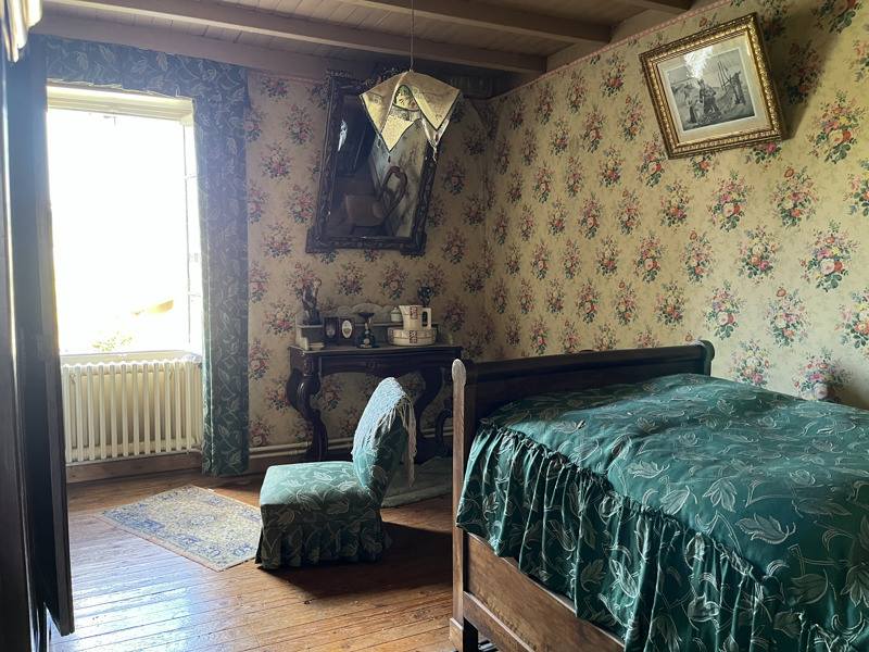 Vente Maison MONTBOYER - 8 pièces -230 m² - (16620)