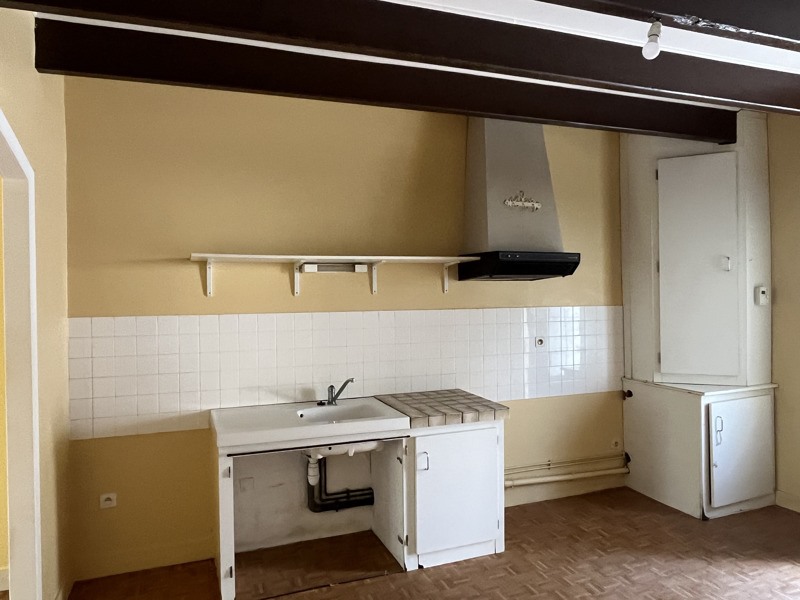 Vente Maison CHALAIS - 3 pièces -64 m² - (16210)