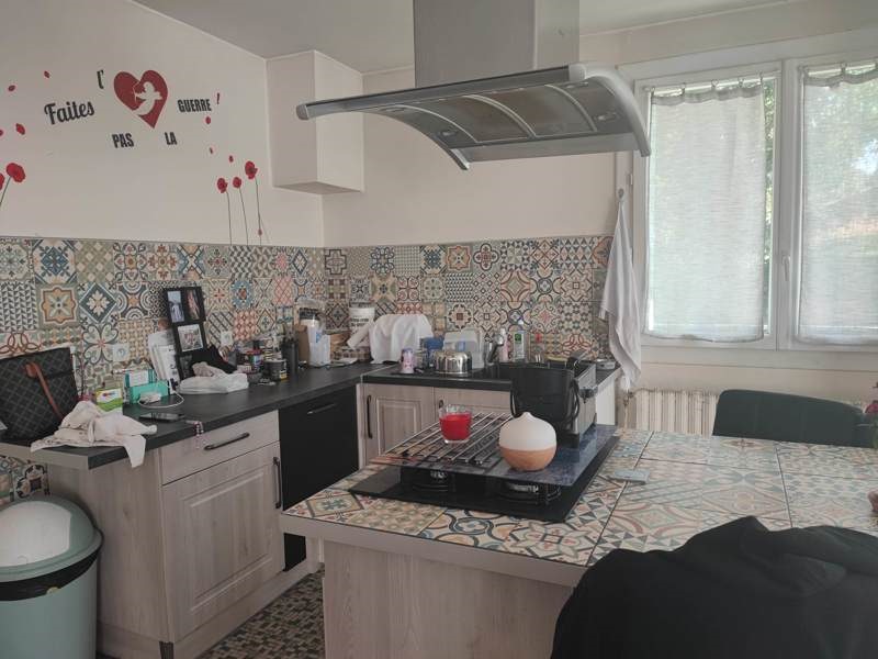 Vente Maison CHALAIS - 6 pièces -115 m² - (16210)