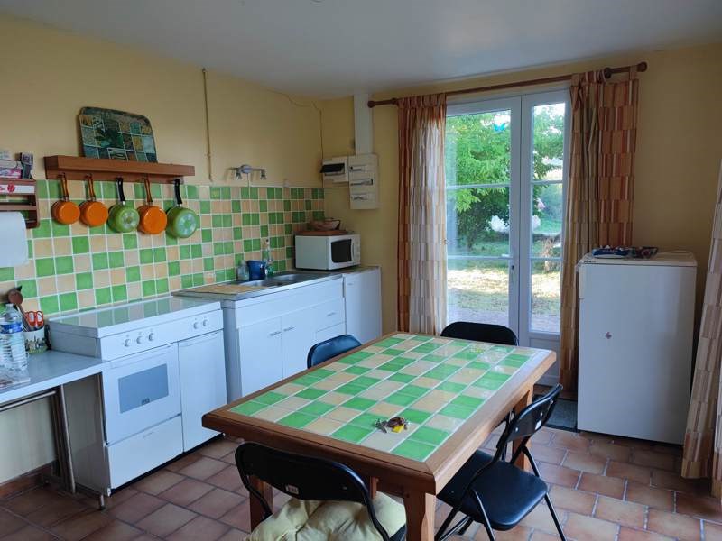 Vente Maison BROSSAC - 5 pièces -166 m² - (16480)