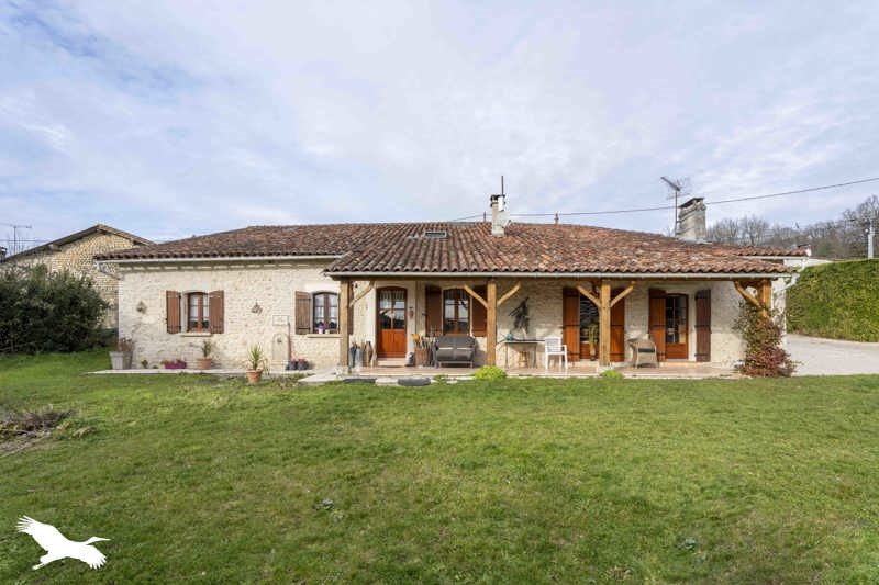 Vente Maison CURAC - 6 pièces -177 m² - (16210)