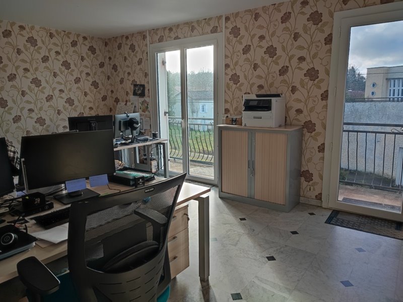 Vente Maison CHALAIS - 4 pièces -78 m² - (16210)