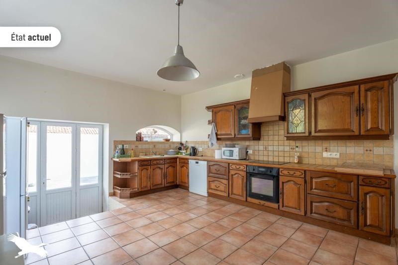 Vente Maison MONTBOYER - 8 pièces -280 m² - (16620)