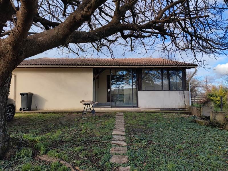 Vente Maison CHALAIS - 3 pièces -64 m² - (16210)