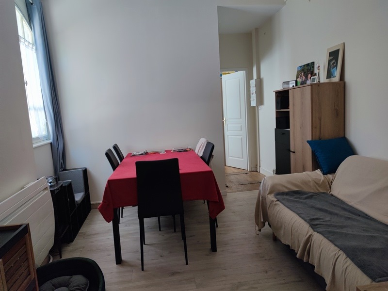 Vente Maison CHALAIS - 6 pièces -92 m² - (16210)