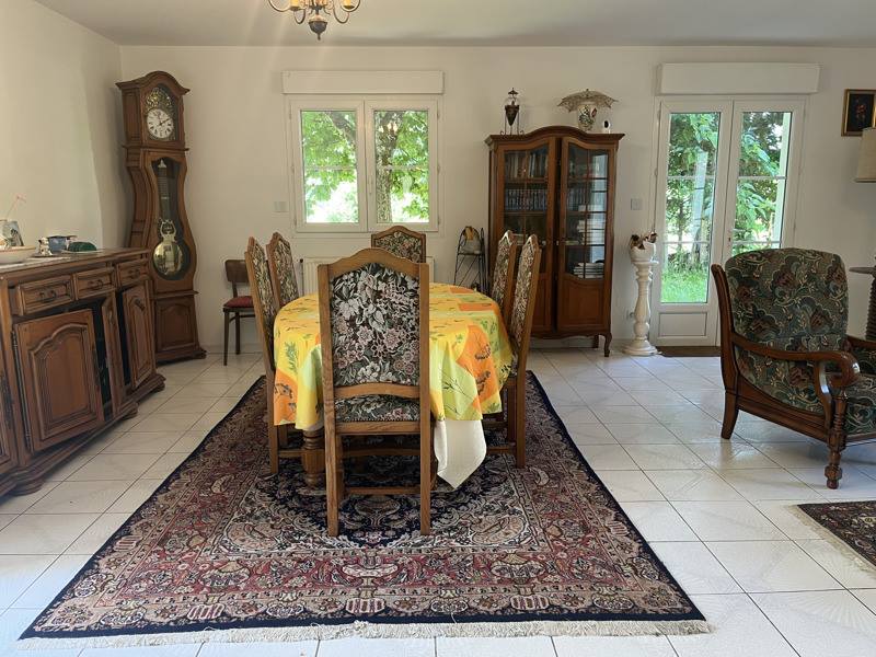 Vente Maison MEDILLAC - 5 pièces -150 m² - (16210)