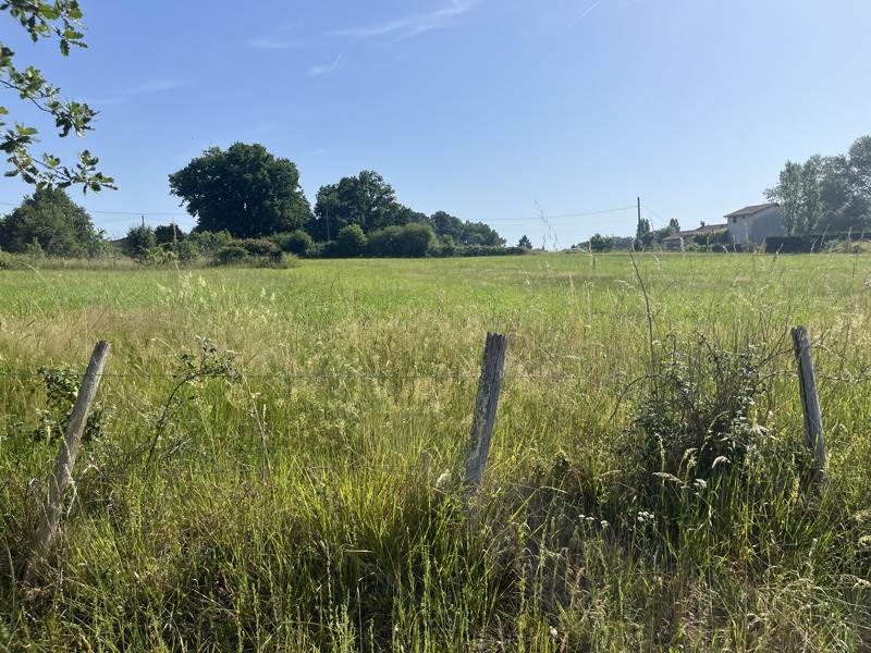 Vente Maison MEDILLAC - 5 pièces -150 m² - (16210)