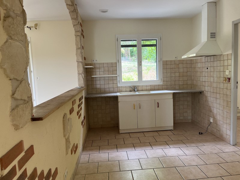 Vente Maison CHALAIS - 3 pièces -88 m² - (16210)