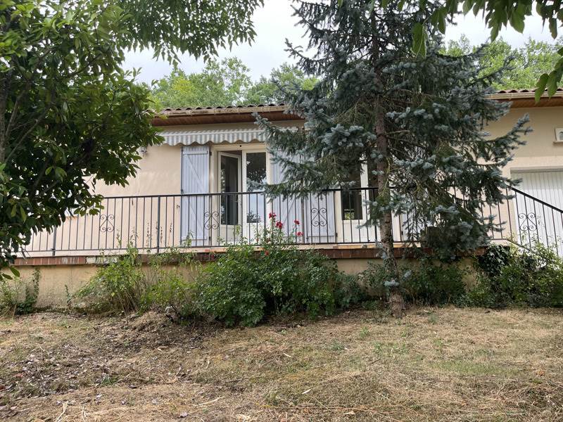 Vente Maison CHALAIS - 3 pièces -88 m² - (16210)