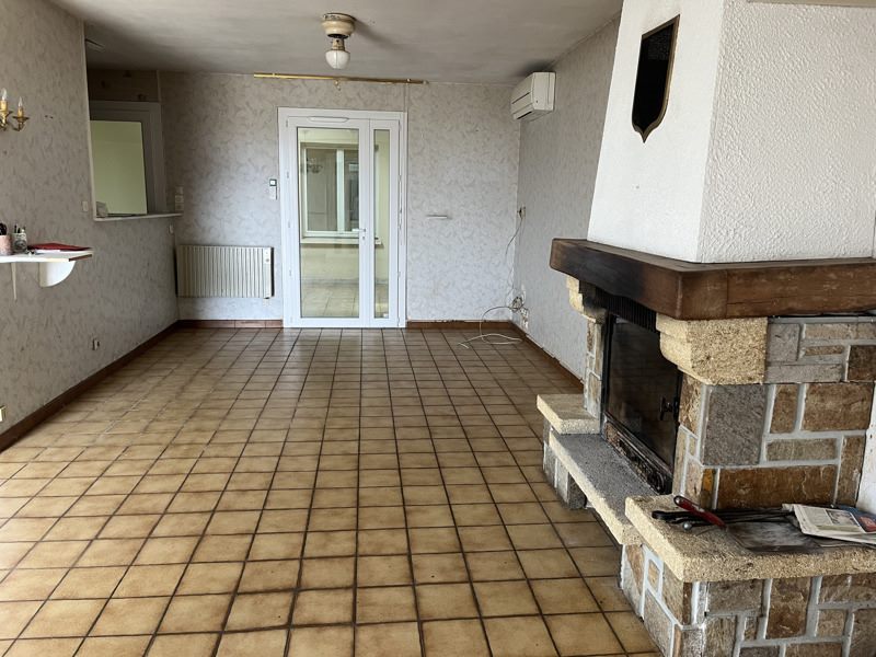 Vente Maison BONNES - 5 pièces -147 m² - (16390)