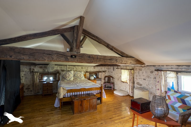 Vente Maison Guizengeard - 7 pièces -210 m² - (16480)