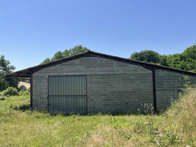Vente Grange Yviers - 1 pièce -350 m² - (16210)