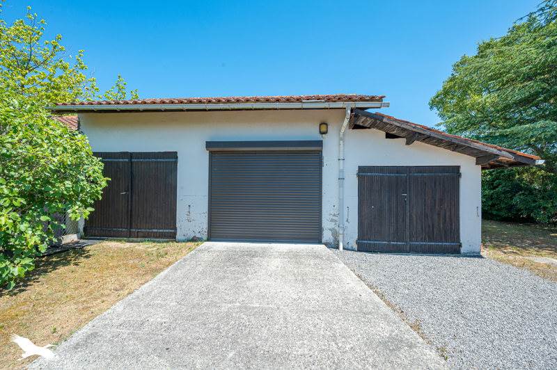 Vente Maison ST PAUL EN BORN - 8 pièces -161 m² - (40200)