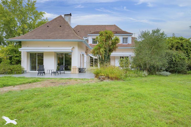 Vente Maison Mimizan - 9 pièces -310 m² - (40200)