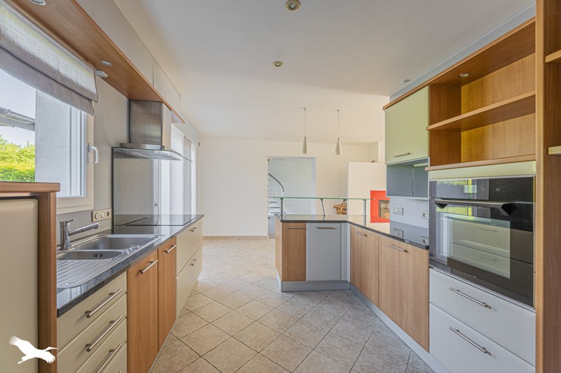 Vente Maison LUYNES - 7 pièces -240 m² - (37230)