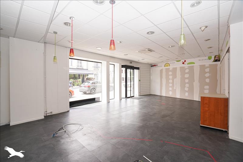 Vente Maison CORMERY - 12 pièces -455 m² - (37320)