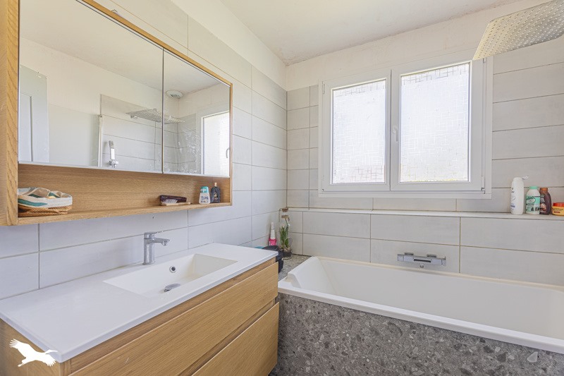 Vente Maison MONTLOUIS SUR LOIRE - 6 pièces -130 m² - (37270)