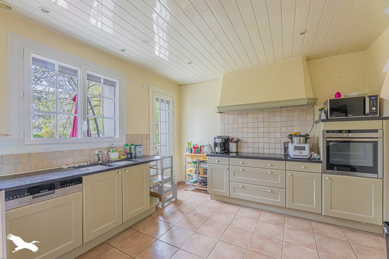 Vente Maison MONTLOUIS SUR LOIRE - 10 pièces -230 m² - (37270)