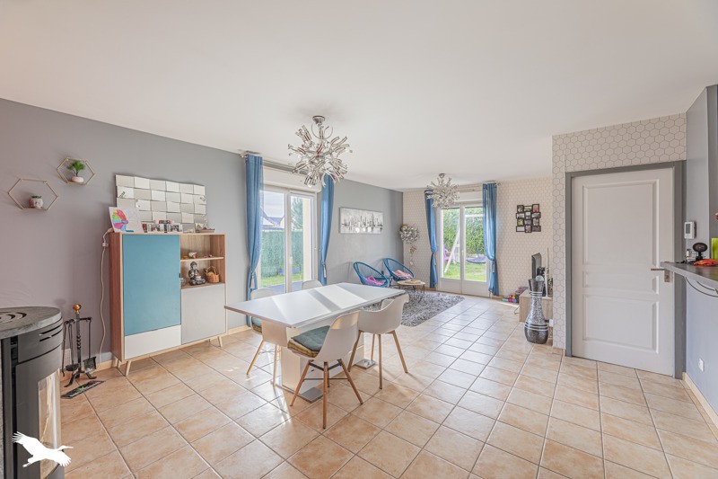 Vente Maison MONTLOUIS SUR LOIRE - 7 pièces -115 m² - (37270)