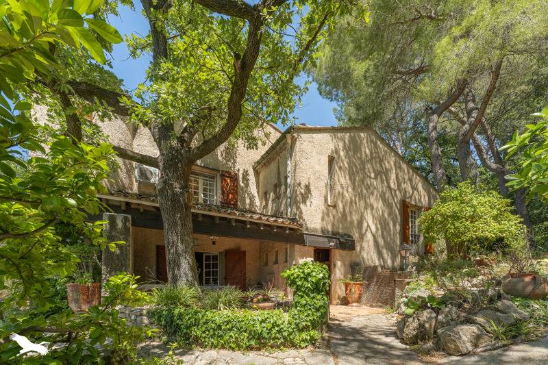 Vente Maison CASTELNAU LE LEZ - 6 pièces -224 m² - (34170)