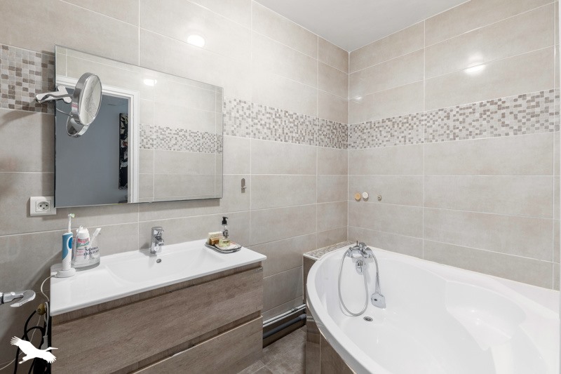 Vente Appartement CASTELNAU LE LEZ - 4 pièces -97,4 m² - (34170)
