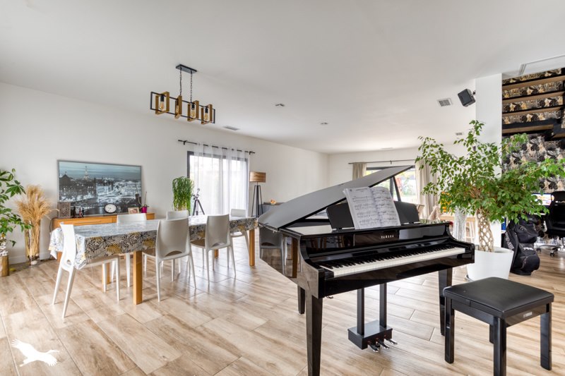 Vente Maison ST JEAN DE VEDAS - 6 pièces -250 m² - (34430)