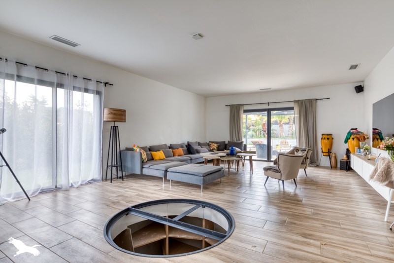 Vente Maison ST JEAN DE VEDAS - 6 pièces -250 m² - (34430)