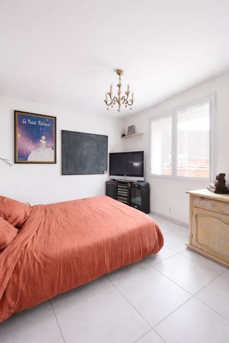 Vente Maison ST JEAN DE VEDAS - 5 pièces -104 m² - (34430)