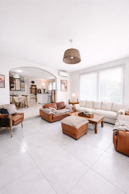 Vente Maison ST JEAN DE VEDAS - 5 pièces -104 m² - (34430)