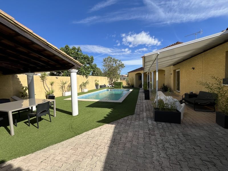 Vente Maison ST JEAN DE VEDAS - 5 pièces -165 m² - (34430)