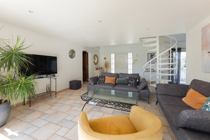 Vente Maison ST JEAN DE VEDAS - 5 pièces -129 m² - (34430)