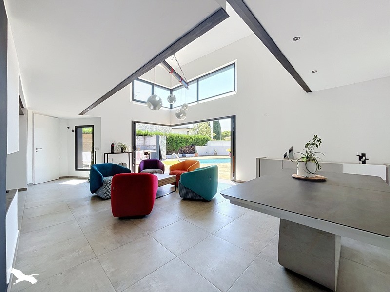 Vente Maison ST JEAN DE VEDAS - 10 pièces -240 m² - (34430)