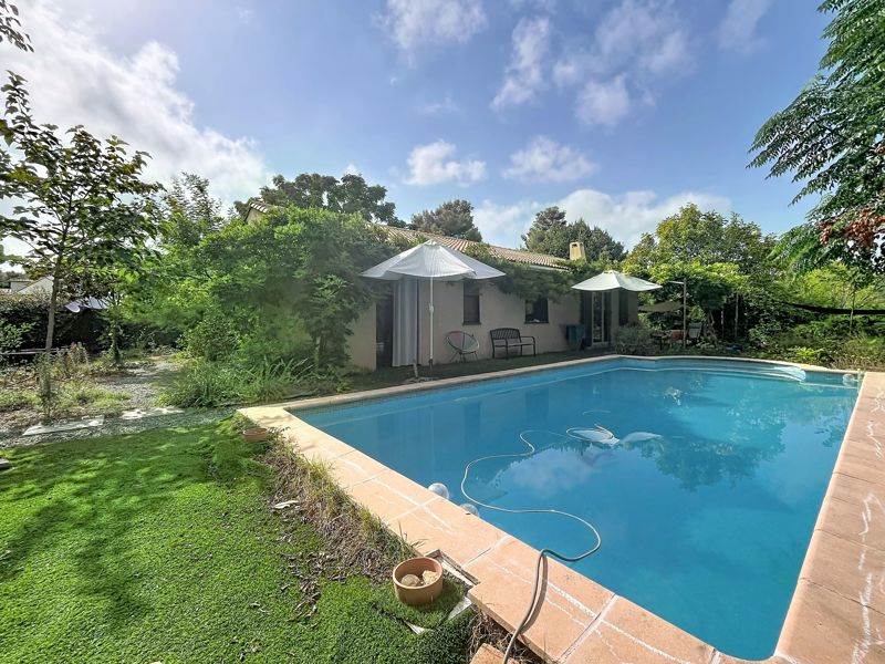 Vente Maison ST JEAN DE VEDAS - 6 pièces -142 m² - (34430)