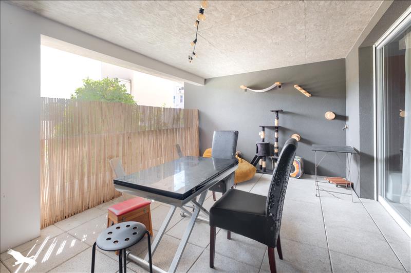 Vente Appartement JUVIGNAC - 3 pièces -66 m² - (34990)