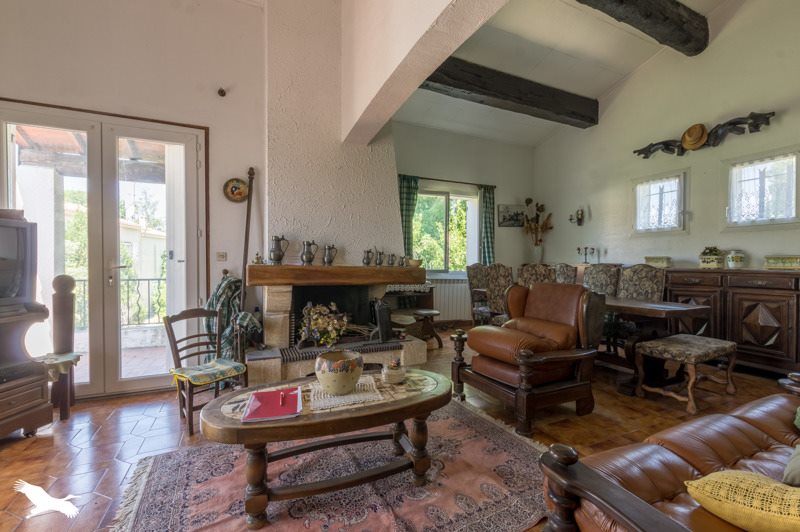 Vente Maison JUVIGNAC - 6 pièces -160 m² - (34990)