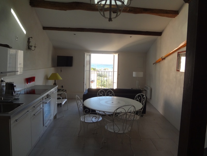 Vente Maison MEZE - 4 pièces -85 m² - (34140)