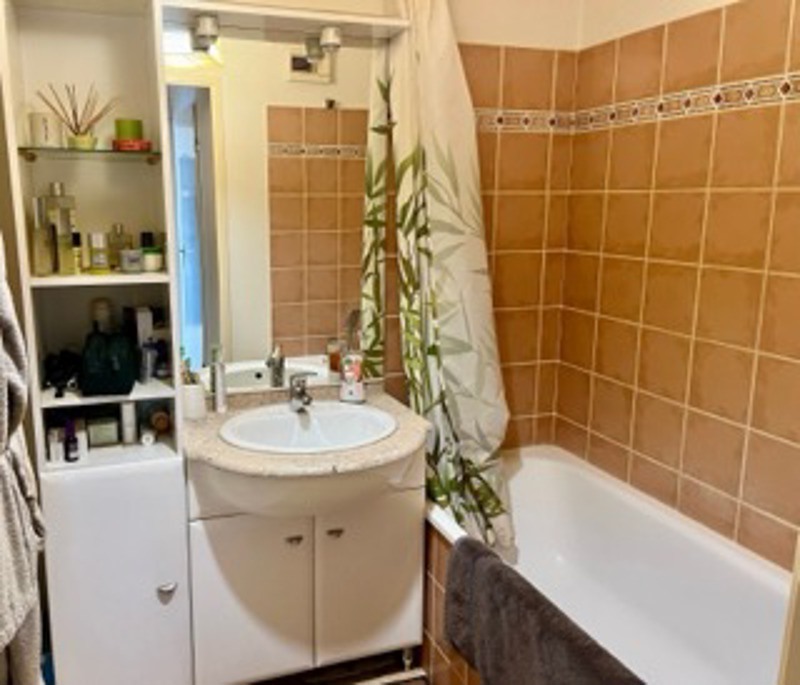 Vente Appartement MEZE - 2 pièces -43 m² - (34140)
