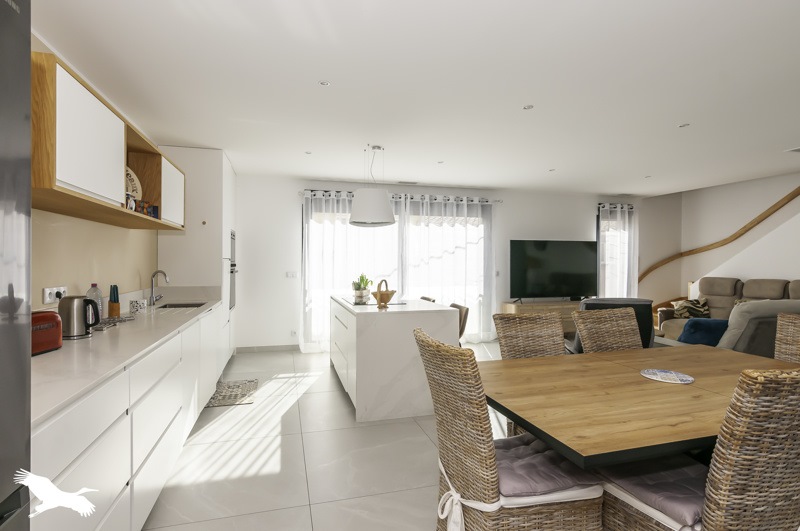 Vente Maison MEZE - 5 pièces -144 m² - (34140)