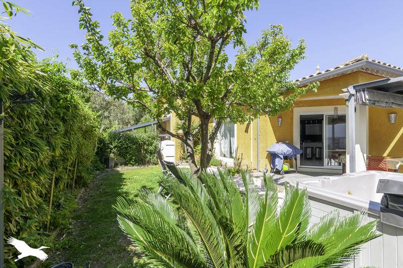 Vente Maison MEZE - 7 pièces -150 m² - (34140)