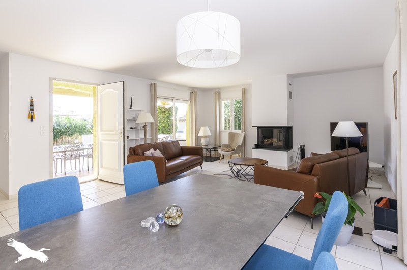Vente Maison MEZE - 5 pièces -150 m² - (34140)