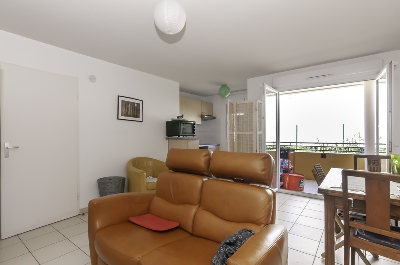 Vente Appartement MEZE - 2 pièces -43 m² - (34140)
